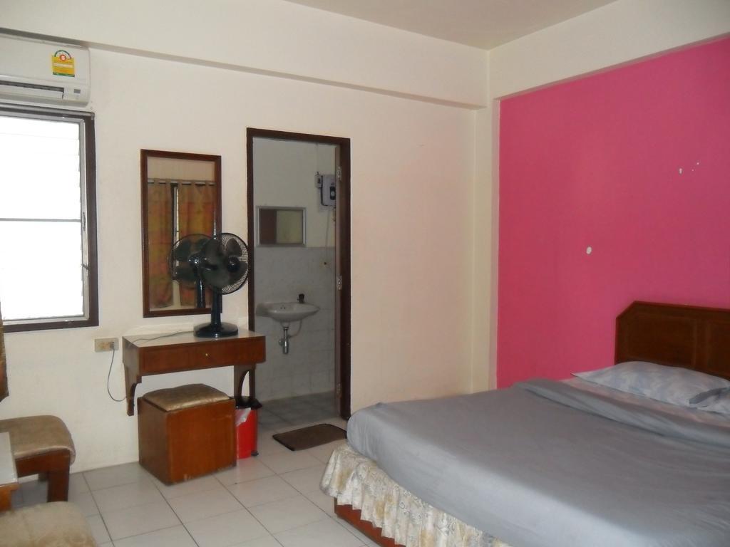 Chiangmai Inn Guesthouse Chiang Mai Eksteriør billede