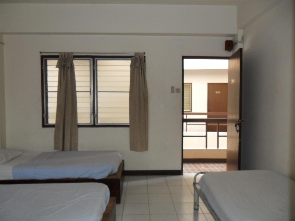 Chiangmai Inn Guesthouse Chiang Mai Værelse billede